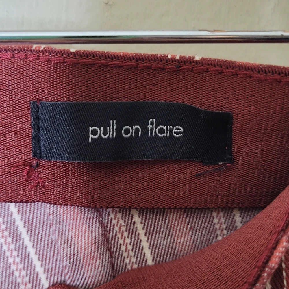Ella Moss Pull On Flare Pants In Red Desert Stripe Size 29 NWT